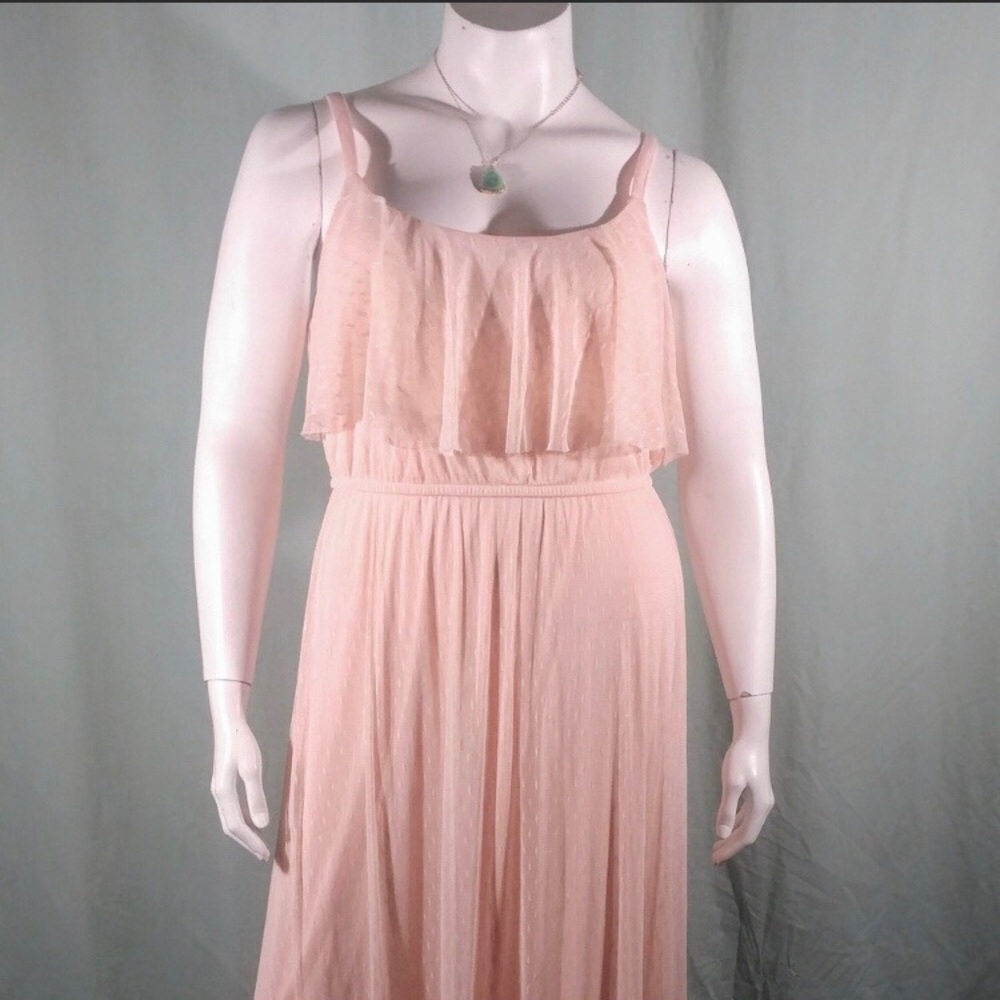 Torrid peach Swiss dot dress perfect for Easter